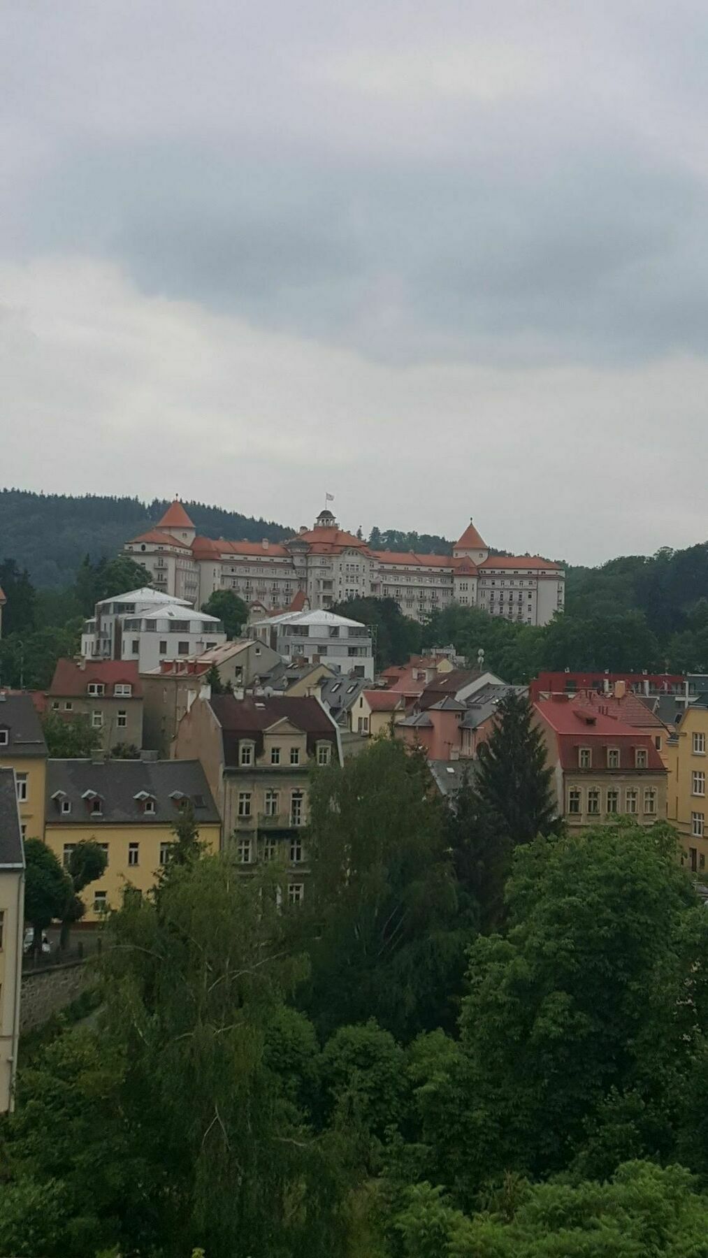 App Karlovy Vary Extérieur photo